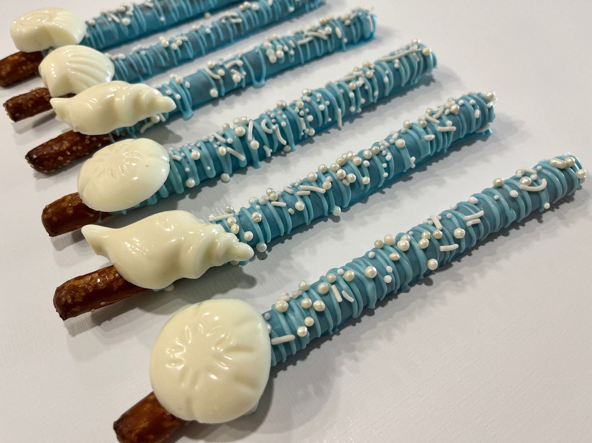 Under the Sea Themed Pretzel Party Favors, Seashell Dessert Chocolate Party Favors