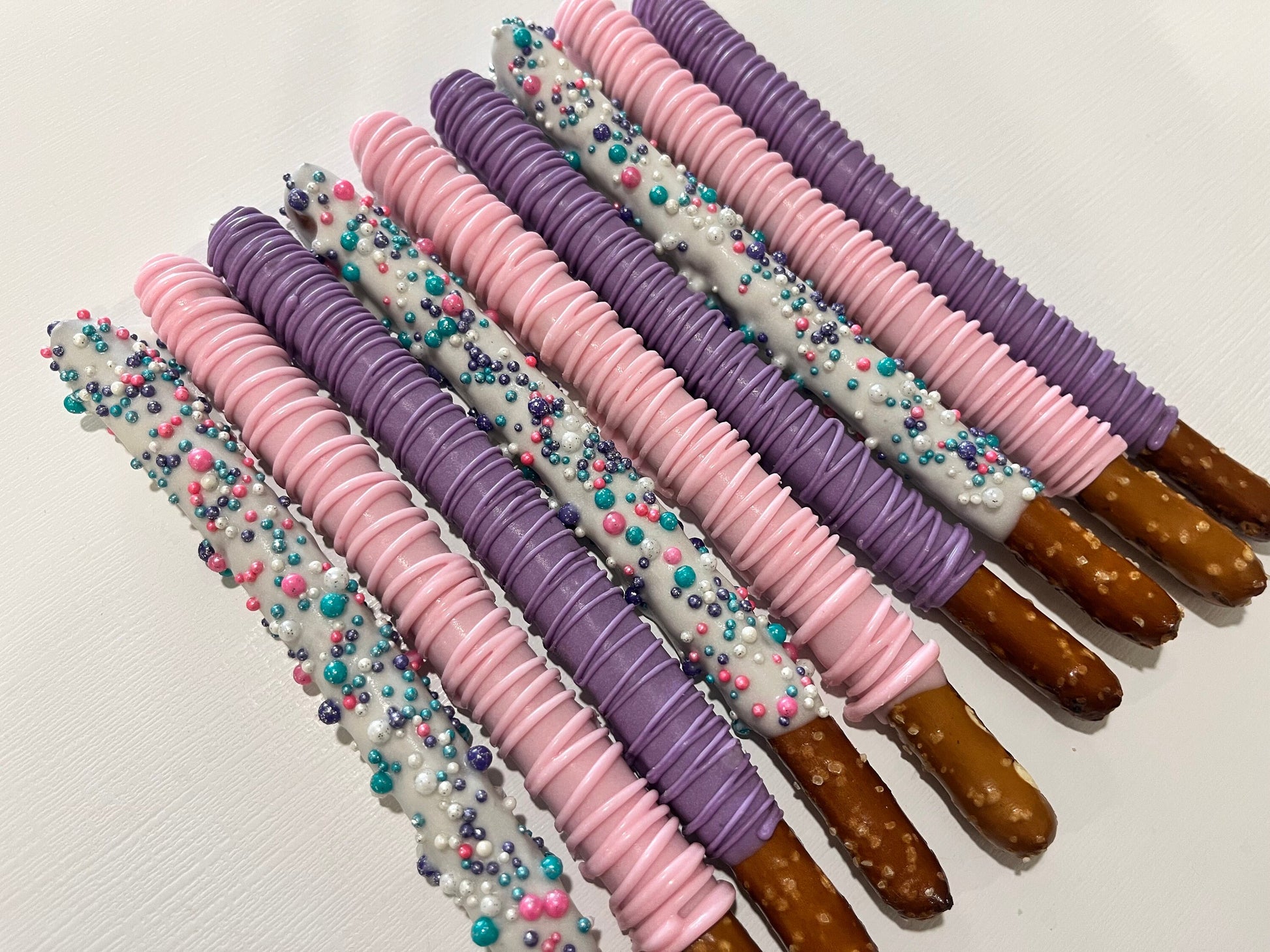 Pink and Purple Unicorn Sprinkle Glitter Pretzels, Girly Birthday Pretzels, Unicorn Desserts, Unicorn Birthday Party Treats