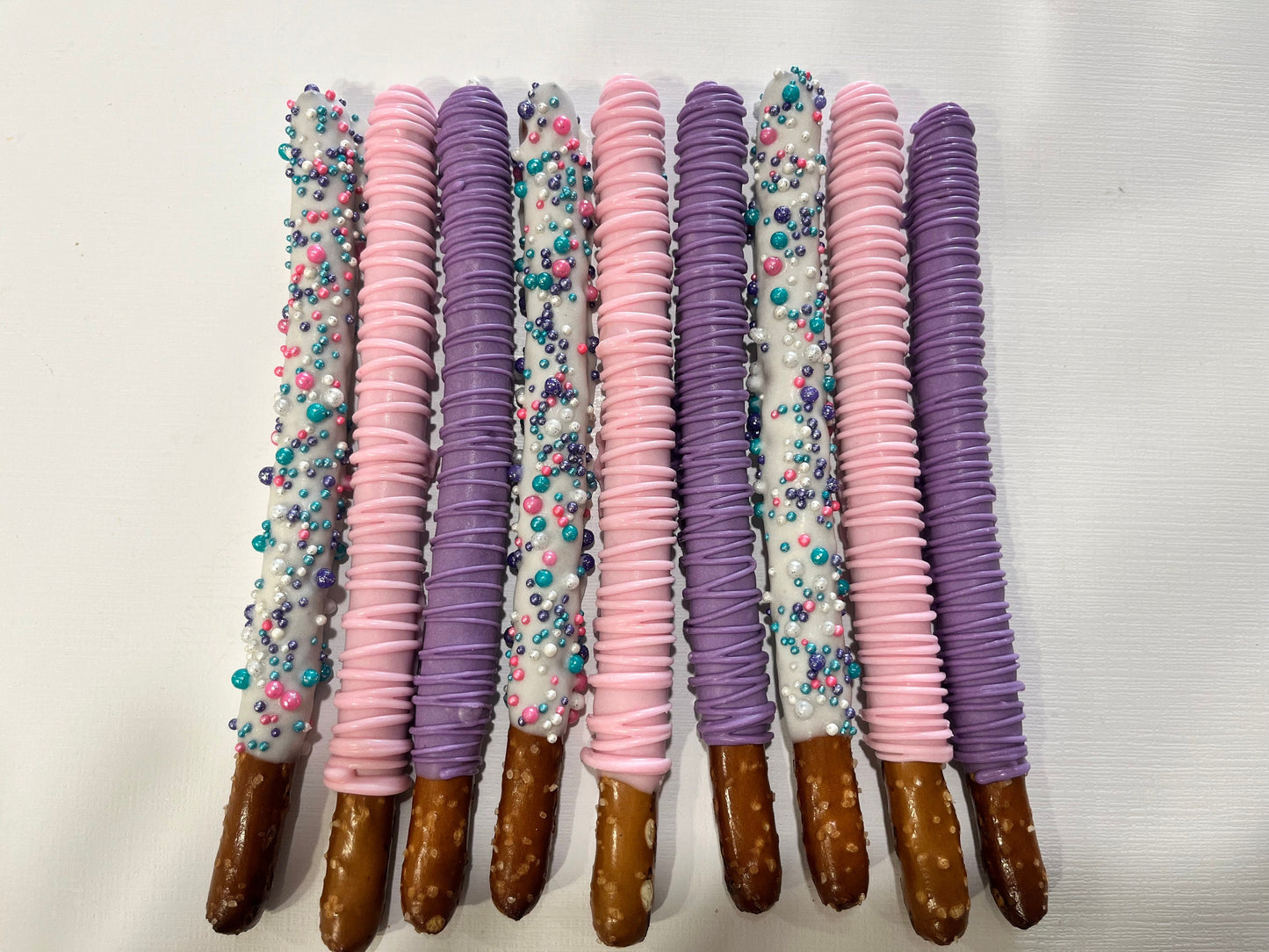 Pink and Purple Unicorn Sprinkle Glitter Pretzels, Girly Birthday Pretzels, Unicorn Desserts, Unicorn Birthday Party Treats