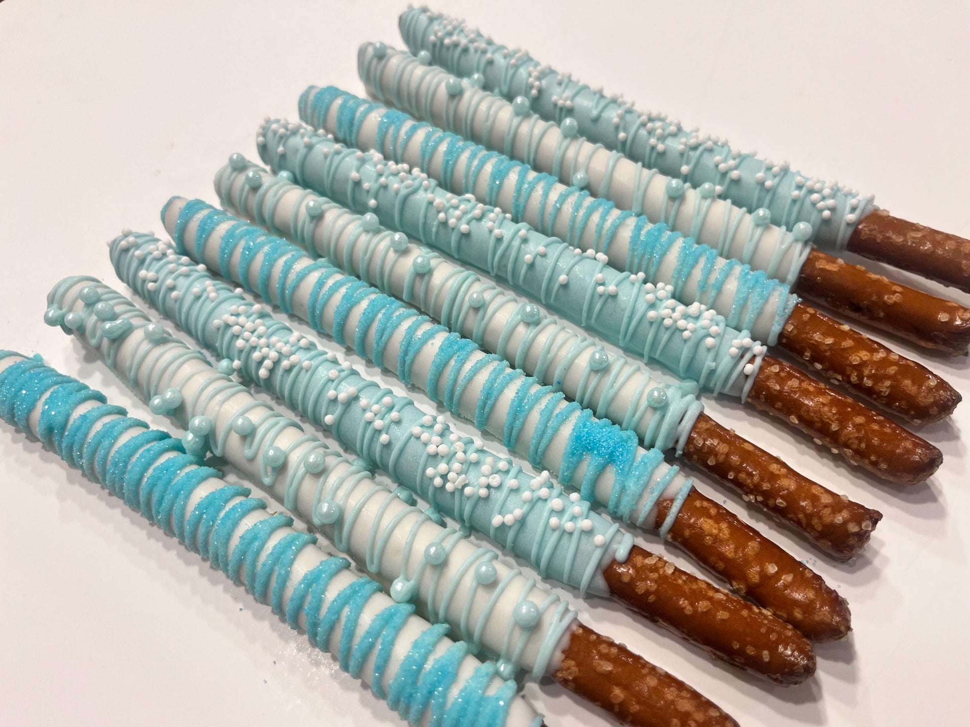 White and Blue Pretzels,Dipped Chocolate Covered Pretzels Blue, Baby Blue Party Favors, Winter Wonderland Desserts, Baby Boy Baby Shower