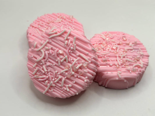 Baby Pink and White Chocolate Oreos, Light Pink and White Treats, Light Pink Shower Desserts, Baby Pink and White Desserts